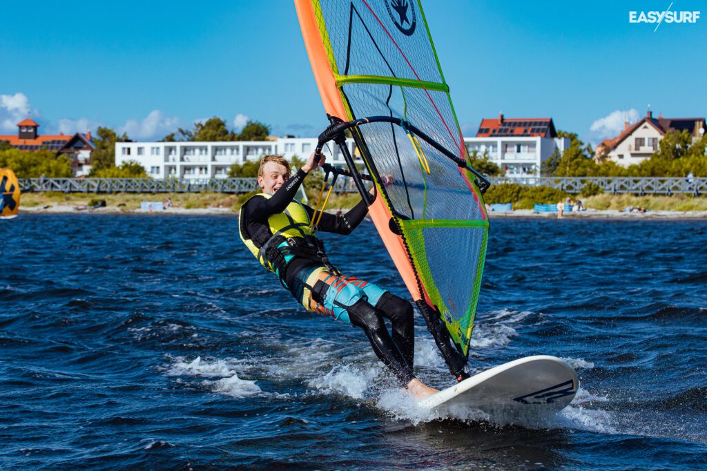 Szkolenie windsurfingowe w Jastarni
